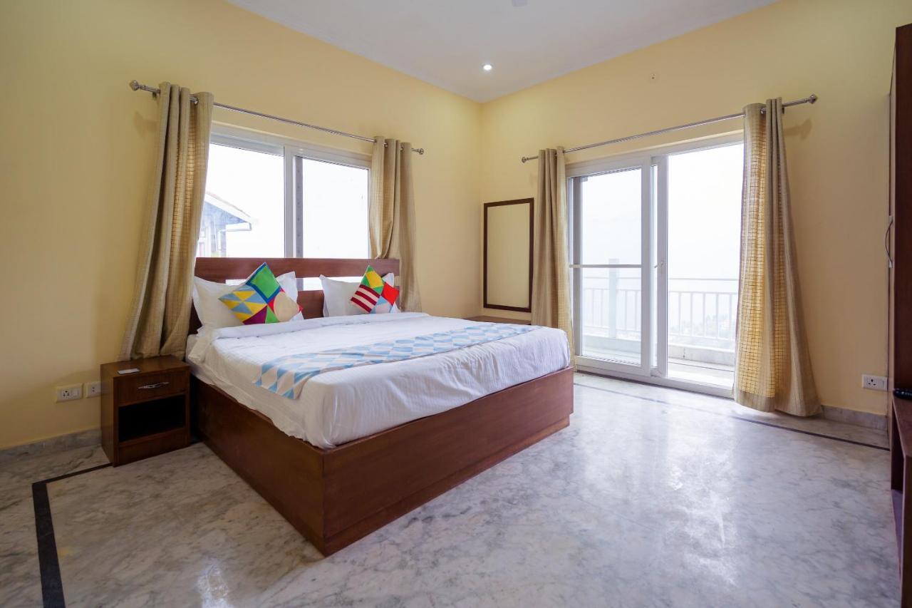 SPOT ON 40739 Nandi Palace SPOT Hotel Mumbai Bagian luar foto